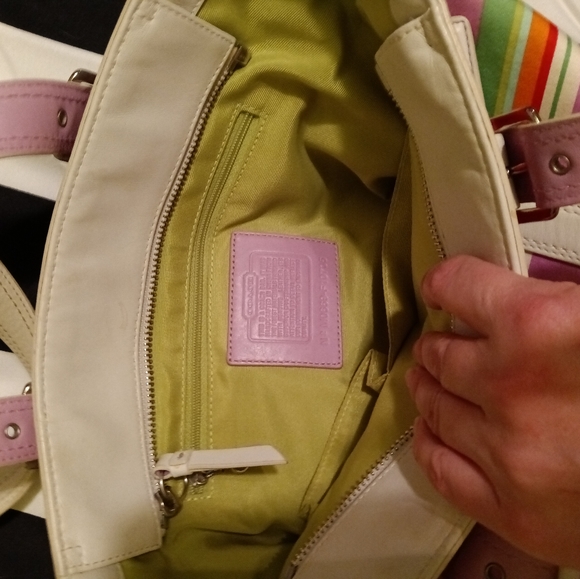 Coach purse - Picture 5 of 5